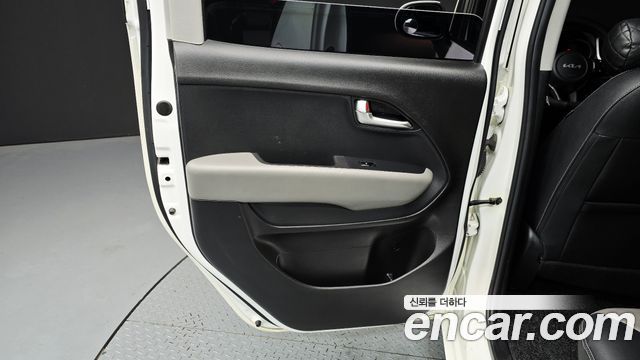 Kia RAY 2022 — photo 15