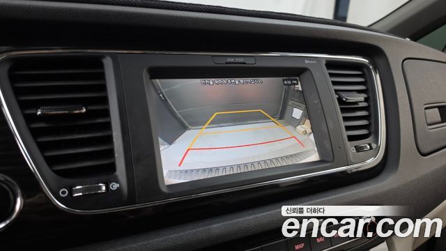 Kia Canival 2020 — photo 15