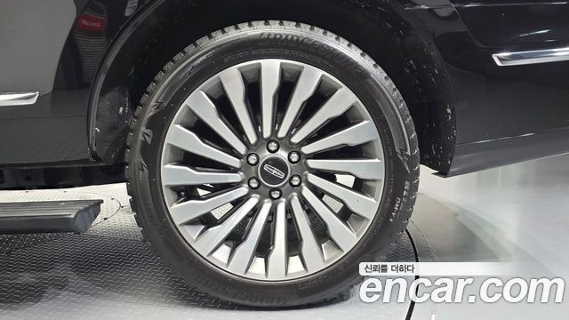 Lincoln Navigator 2021 — photo 5