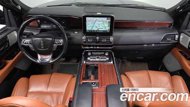 Lincoln Navigator 2021 — photo 7