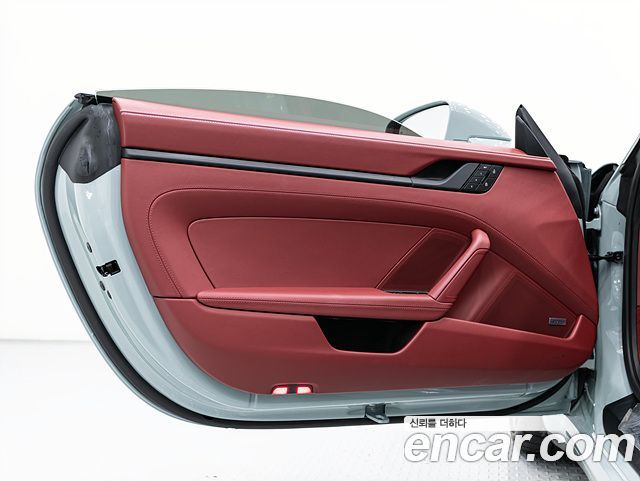 Porsche 911 2025 — photo 15