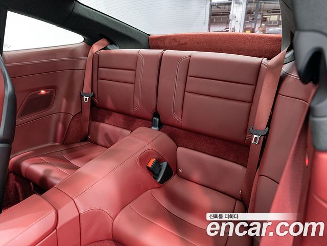 Porsche 911 2025 — photo 16