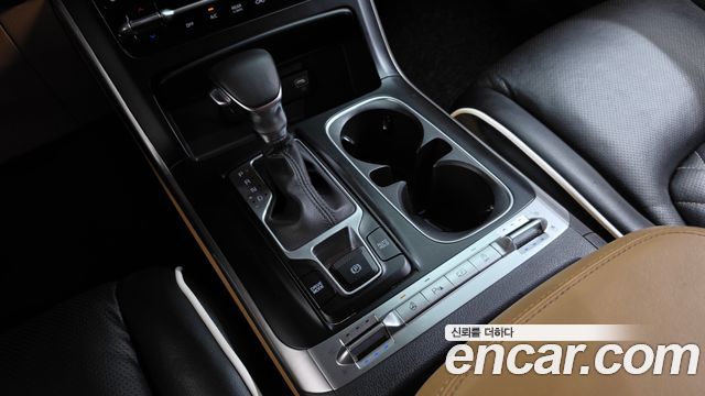 Kia Canival 2021 — photo 12