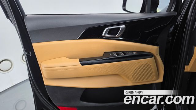 Kia Canival 2021 — photo 14
