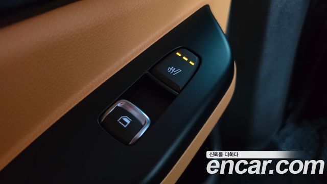 Kia Canival 2021 — photo 27