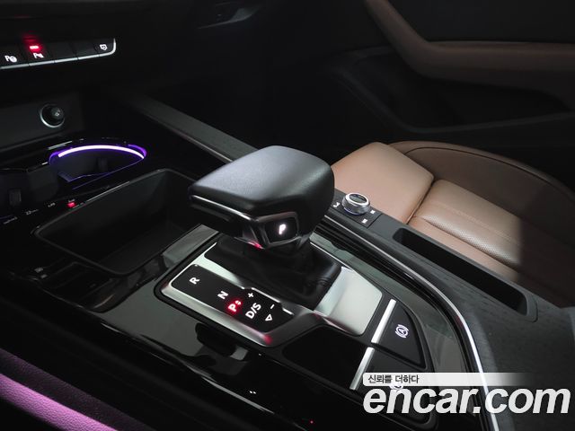 Audi A4 2023 — photo 9