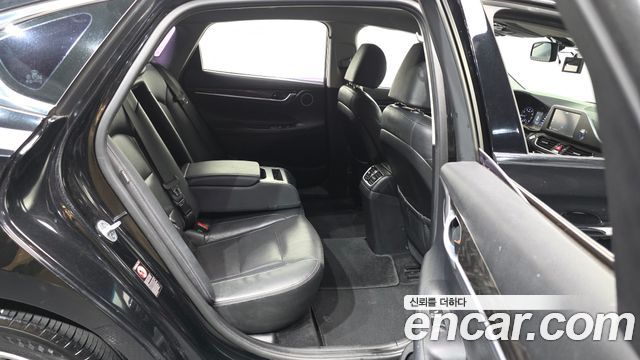 Hyundai Grandeur 2018 — photo 18