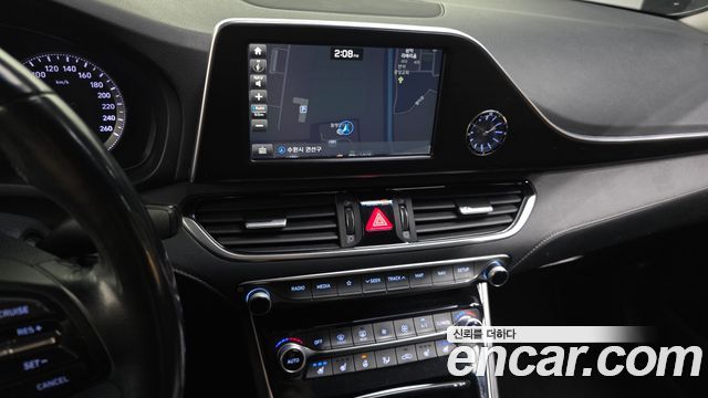 Hyundai Grandeur 2018 — photo 20