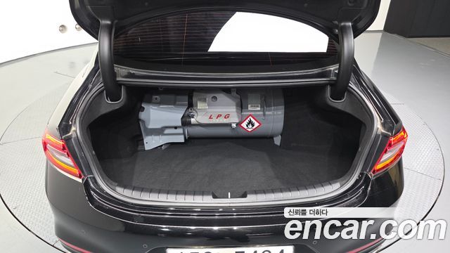 Hyundai Grandeur 2018 — photo 26