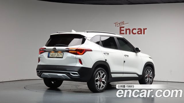 Kia Seltos 2022 — photo 2