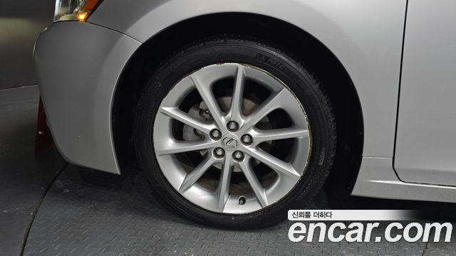 Lexus CT200h 2012 — photo 5