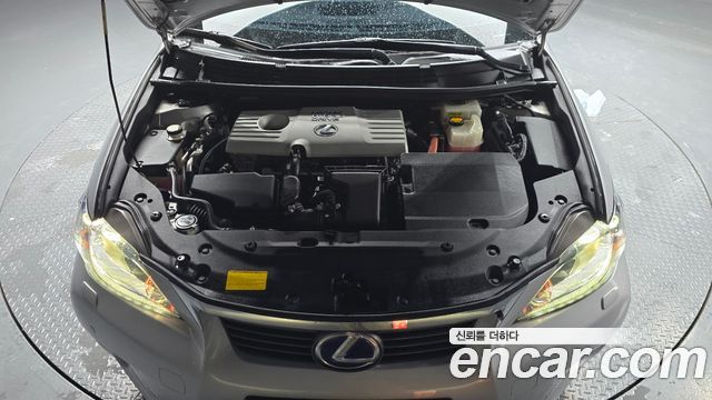 Lexus CT200h 2012 — photo 6