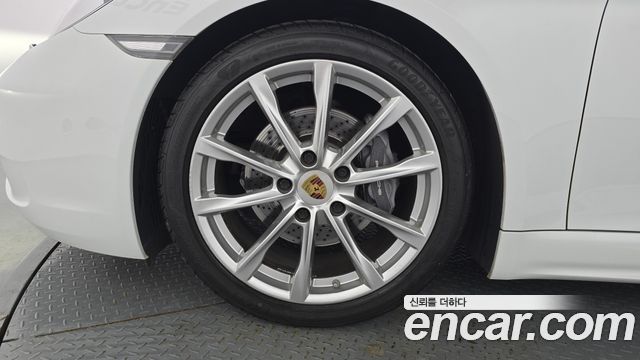 Porsche 718 2019 — photo 5
