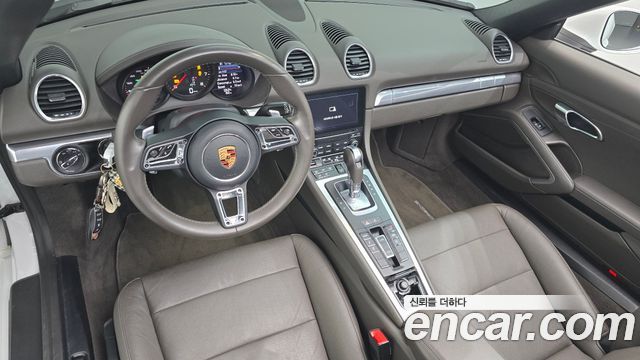 Porsche 718 2019 — photo 10