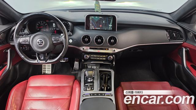 Kia Stinger 2018 — photo 10