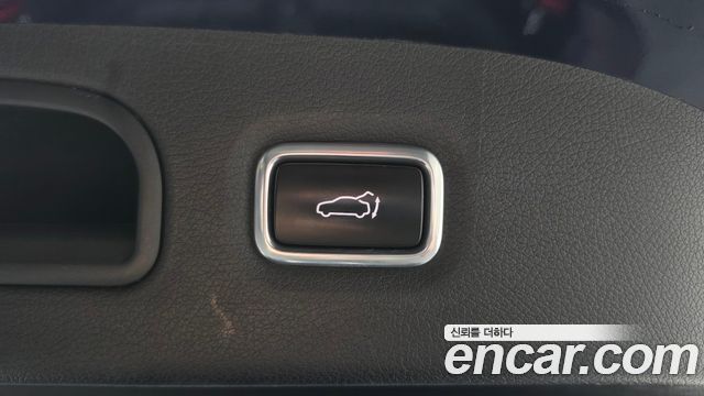 Kia Stinger 2018 — photo 22