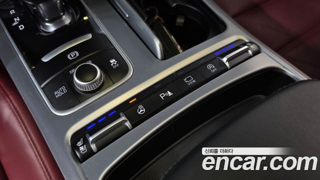 Kia Stinger 2018 — photo 32