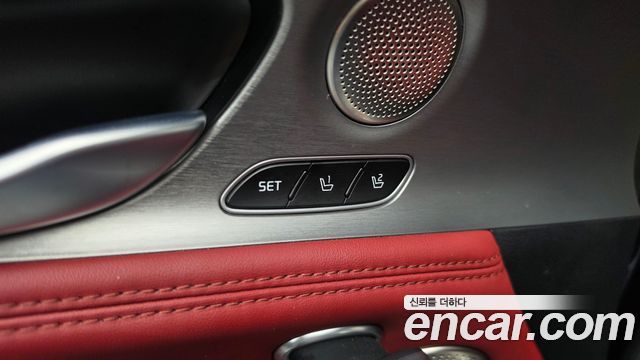 Kia Stinger 2018 — photo 34
