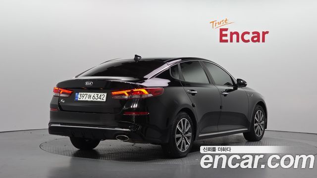 Kia K5 2019 — photo 2