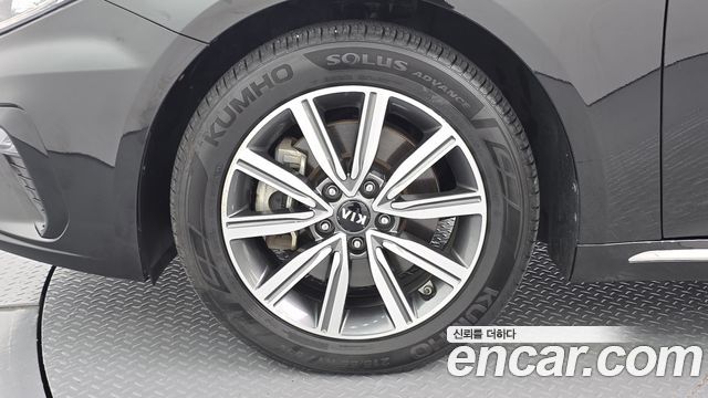 Kia K5 2019 — photo 5