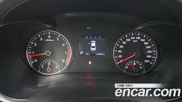 Kia K5 2019 — photo 8