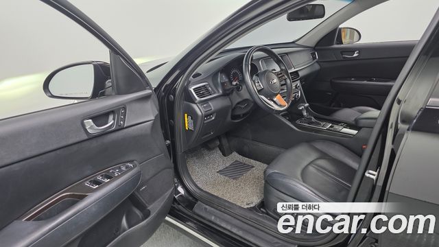 Kia K5 2019 — photo 10