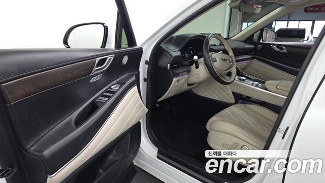 Genesis GV80 2023 — photo 13