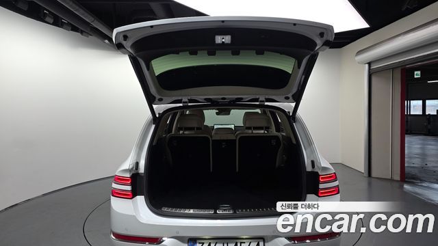 Genesis GV80 2023 — photo 26