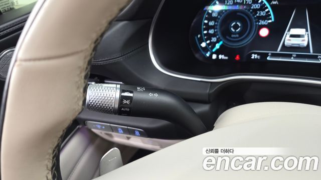 Genesis GV80 2023 — photo 27