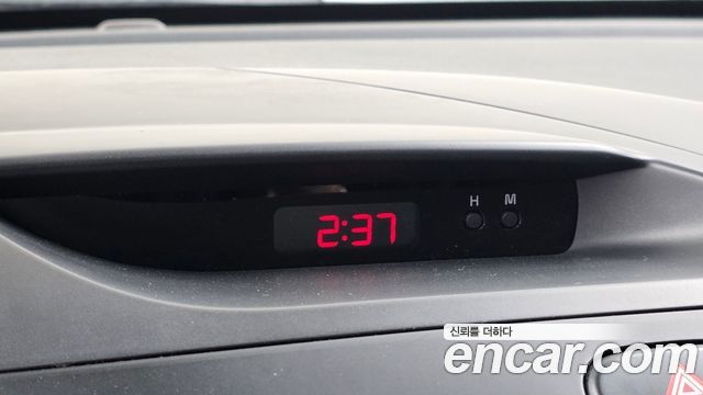 Kia K3 2016 — photo 30