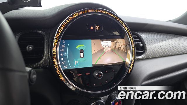 Mini Cooper 2022 — photo 20