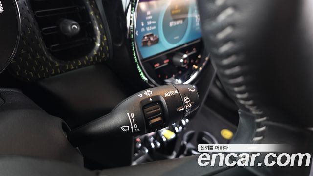 Mini Cooper 2022 — photo 27