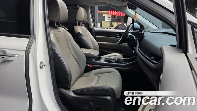 Kia Canival 2025 — photo 11