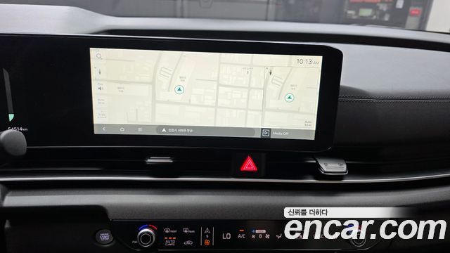 Kia Canival 2025 — photo 14