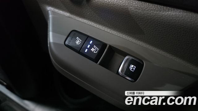 Kia Canival 2025 — photo 17