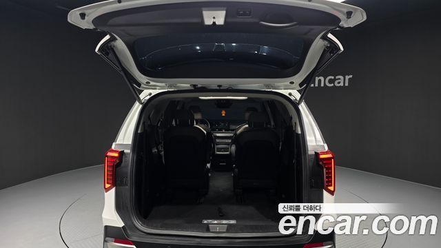 Kia Canival 2025 — photo 20