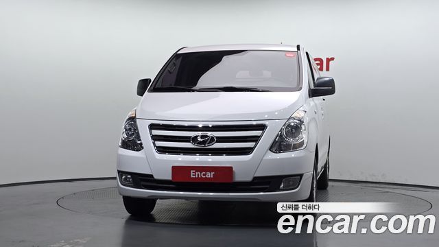 Hyundai Starex 2016 — photo 3