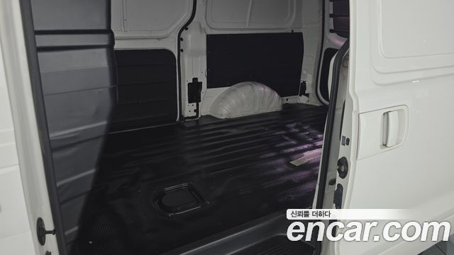 Hyundai Starex 2016 — photo 18