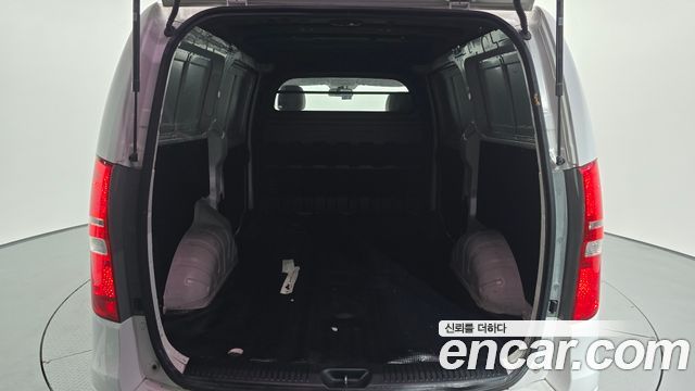 Hyundai Starex 2016 — photo 22