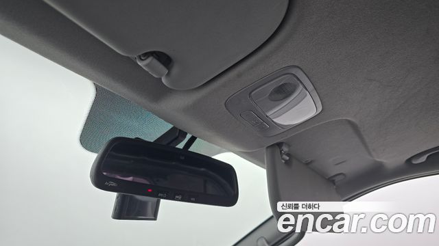 Hyundai Starex 2016 — photo 25