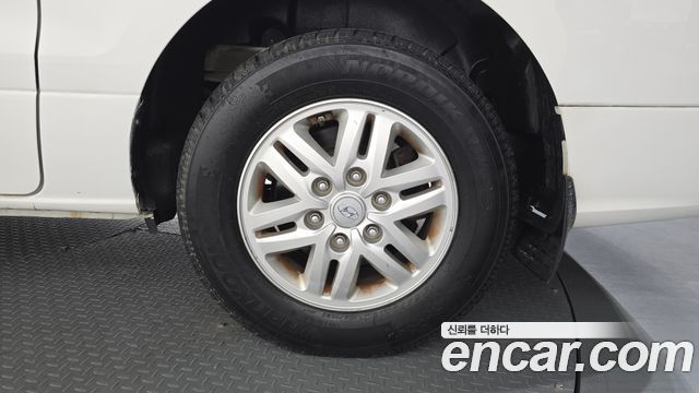 Hyundai Starex 2016 — photo 7