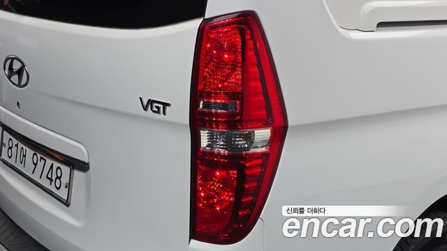 Hyundai Starex 2016 — photo 9