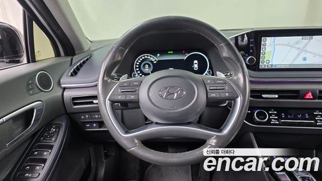 Hyundai Sonata 2023 — photo 18