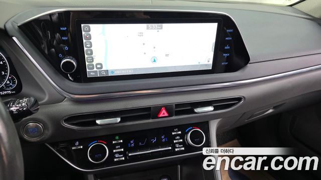 Hyundai Sonata 2023 — photo 19