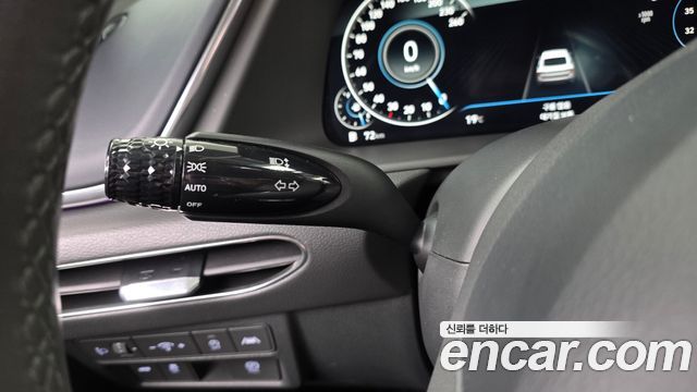 Hyundai Sonata 2023 — photo 28