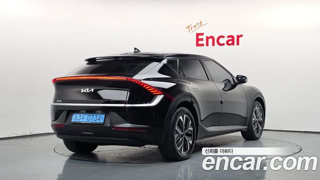 Kia EV6 2022 — photo 2