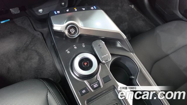 Kia EV6 2022 — photo 12