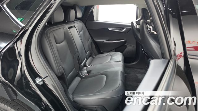 Kia EV6 2022 — photo 17