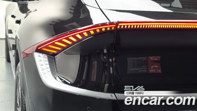 Kia EV6 2022 — photo 9