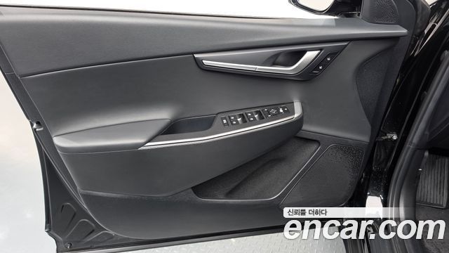 Kia EV6 2022 — photo 14